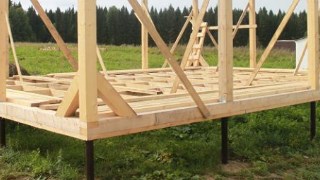 Сарай на винтовых сваях или хозблок на сваях Михайловка цена от 2517 руб. / шт.