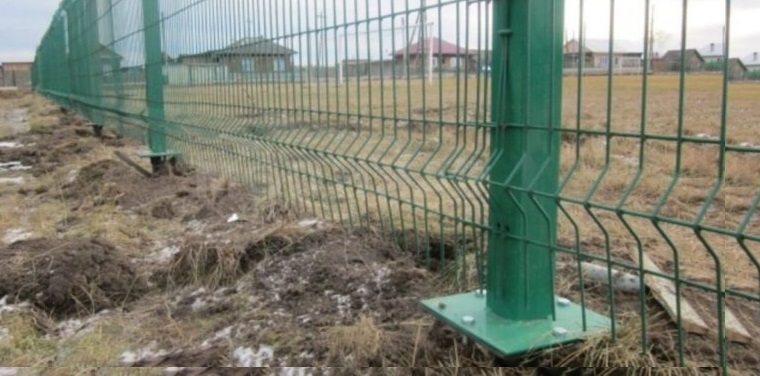 Купить сваи для ограждения от производителя в Михайловке от 1387 руб: низкая цена, быстрая установка