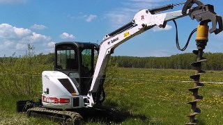 Аренда экскаватора погрузчика с ямобуром в Михайловка цена от 1541 руб